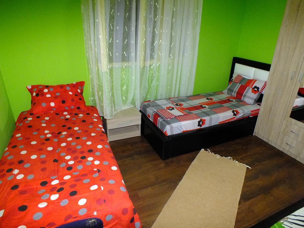 Holiday Home Ivana Virpazar Rom bilde